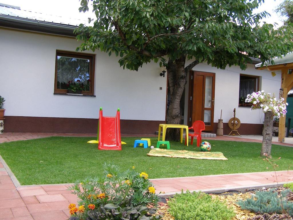 Appartamento Privát Liptov 11 Liptovský Mikuláš Esterno foto